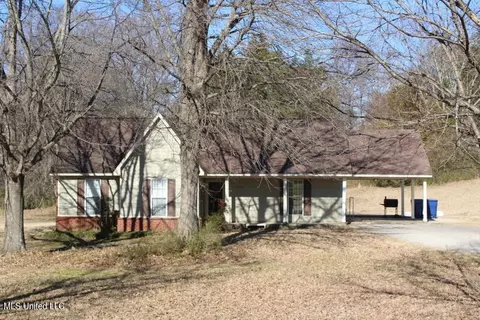 10152 Fox Gate Dr, Hernando, MS 38632