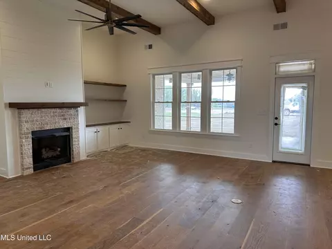 1816 Bakersfield Way, Nesbit, MS 38651 photo 17