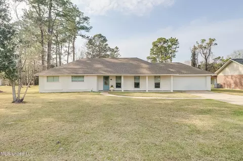 34 55th St, Gulfport, MS 39507