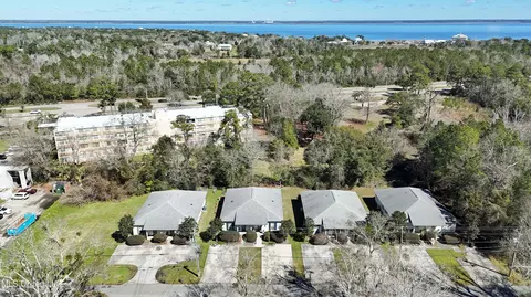 317-319 Ruella Ave, Bay Saint Louis, MS 39520