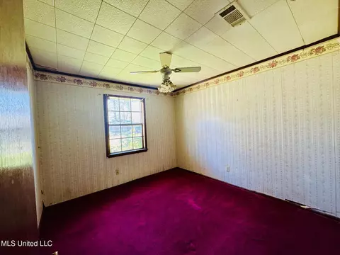 Bedroom - 3725 Macphelah Rd, Moss Point, MS 39563 photo 2 of 3