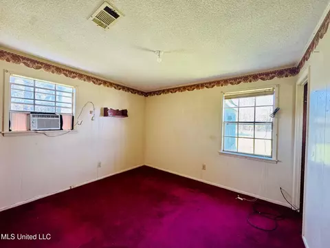 Bedroom - 3725 Macphelah Rd, Moss Point, MS 39563 photo 3 of 3