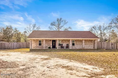 19612 Wilson Dr, Saucier, MS 39574