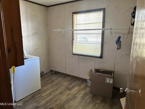 6258 Salem Rd, Mclain, MS 39456 photo 5