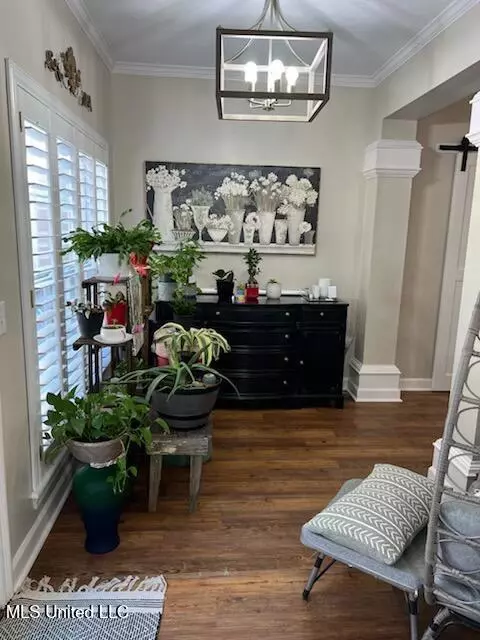 Entry Way - 303 Windy Ridge Dr, Brandon, MS 39042 photo 2 of 2