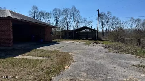 4384 Old Hillsboro Rd, Forest, MS 39074 photo 6