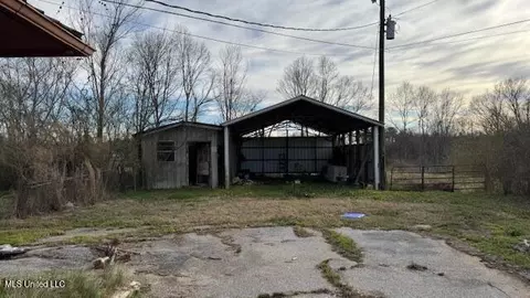 4384 Old Hillsboro Rd, Forest, MS 39074 photo 13