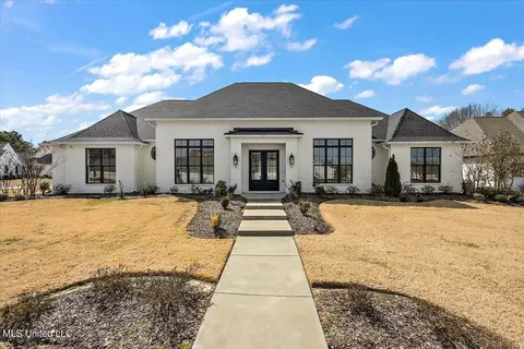 401 W Oak Cir, Madison, MS 39110