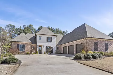 214 S Woodcreek Rd, Madison, MS 39110