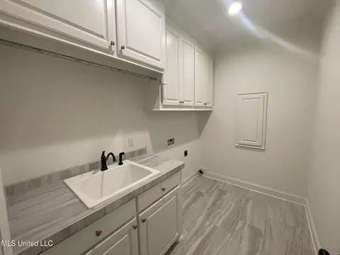 Other - 473 Aurora Cir, Canton, MS 39046 photo 6 of 14
