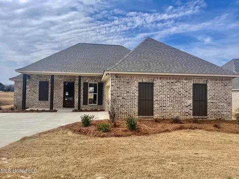 Exterior - 473 Aurora Cir, Canton, MS 39046 photo 2 of 5