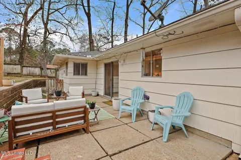925 Briarwood Dr, Jackson, MS 39211 photo 21