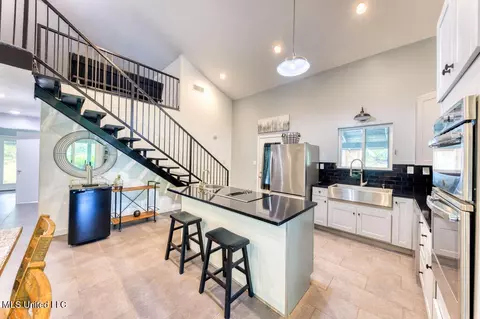 Kitchen - 75 Percy Oneal Rd, Mchenry, MS 39561 photo 3 of 4