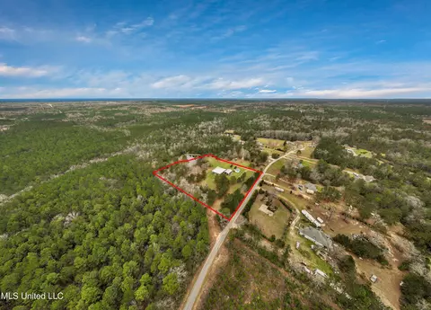 View/Area - 75 Percy Oneal Rd, Mchenry, MS 39561 photo 8 of 11