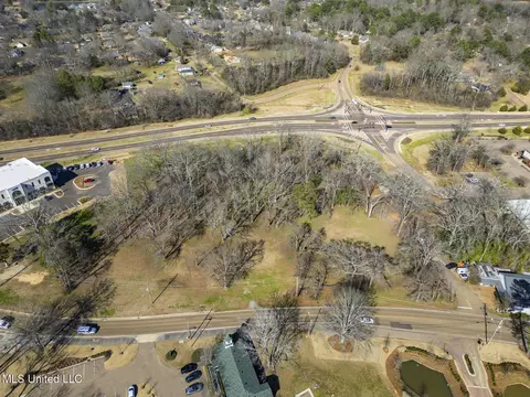 2026 Main St, Madison, MS 39110 photo 12