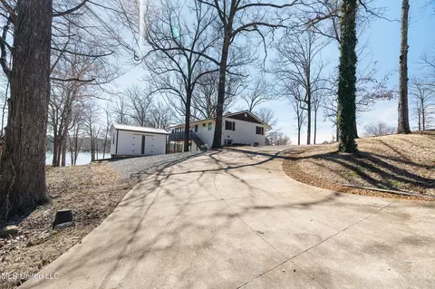 1005 N Thunderbird Dr, Hernando, MS 38632 photo 30