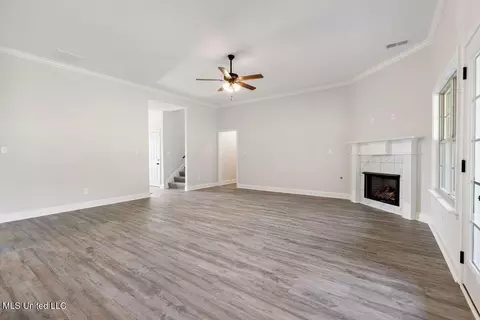Living - 2355 Scott Meadows Ln, Hernando, MS 38632 photo 1 of 1
