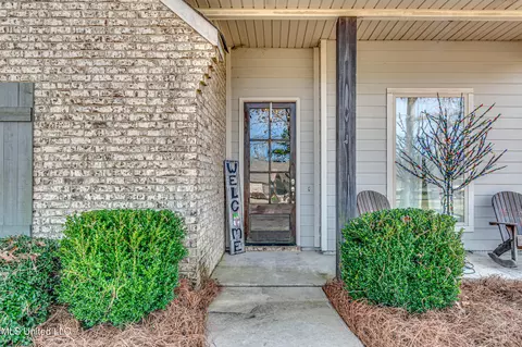 118 Tara Dr, Flora, MS 39071 photo 2