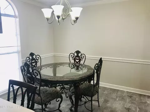 Dining - 319 Mallory Dr, Byram, MS 39272 photo 1 of 1