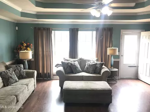 Living - 319 Mallory Dr, Byram, MS 39272 photo 1 of 2
