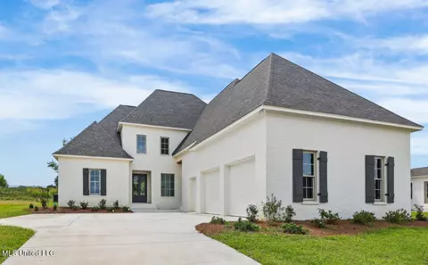 133 Genoa Dr, Madison, MS 39110