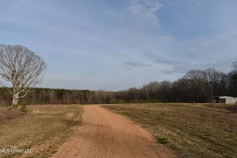 160 Simon Chapel Rd, Como, MS 38619