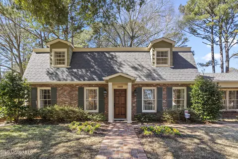 5440 Briarfield Rd, Jackson, MS 39211