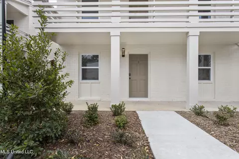 114 Ethel Cir #39, Ocean Springs, MS 39564