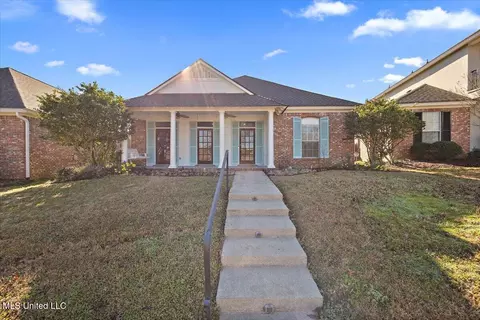 530 Beacon Cv, Brandon, MS 39047
