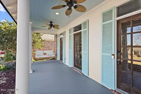 Exterior - 530 Beacon Cv, Brandon, MS 39047 photo 4 of 10