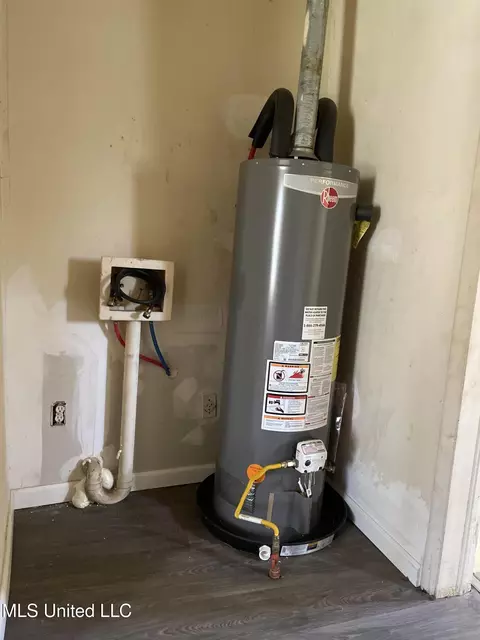 Other - 2235 Mobile Ave, Jackson, MS 39213 photo 2 of 5