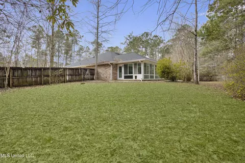 Exterior - 636 Banyan Pl, Diamondhead, MS 39525 photo 7 of 7