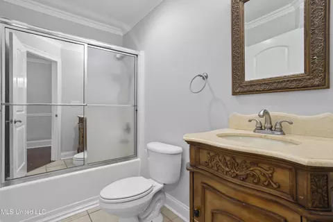 Bath - 636 Banyan Pl, Diamondhead, MS 39525 photo 4 of 4