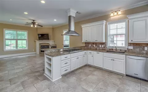 Kitchen - 123 Cavanaugh Dr, Madison, MS 39110 photo 1 of 5