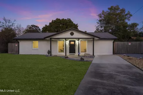 110 Shady Grove Ave, Long Beach, MS 39560