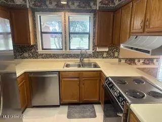 Other - 255 Deerfield Rd, Grenada, MS 38901 photo 7 of 23