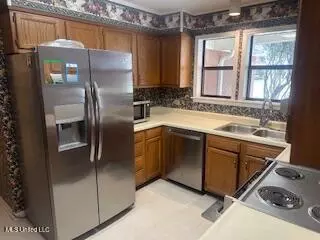 Other - 255 Deerfield Rd, Grenada, MS 38901 photo 6 of 23