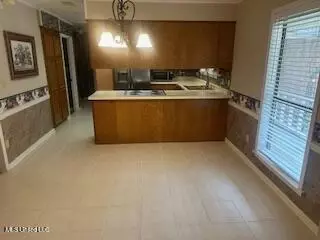Other - 255 Deerfield Rd, Grenada, MS 38901 photo 8 of 23
