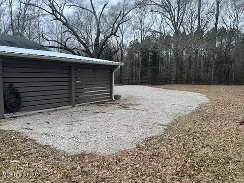 5398 Scotland Rd, Bentonia, MS 39040 photo 6