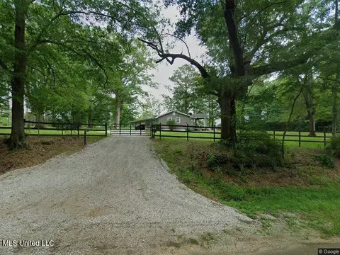 5398 Scotland Rd, Bentonia, MS 39040 photo 2