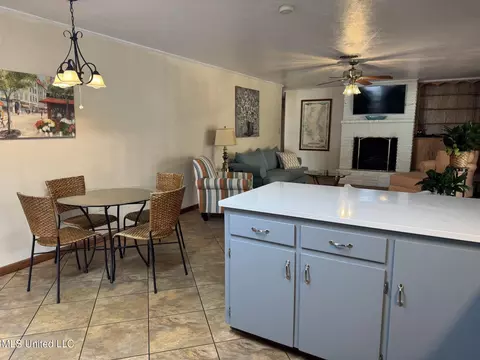 40 Old Courthouse Rd, Natchez, MS 39120 photo 7