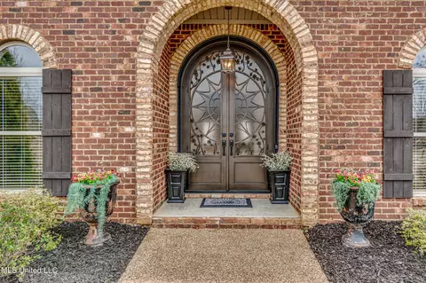 Entry Way - 435 Glendale Pl, Brandon, MS 39047 photo 1 of 3