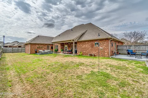 Exterior - 435 Glendale Pl, Brandon, MS 39047 photo 17 of 19