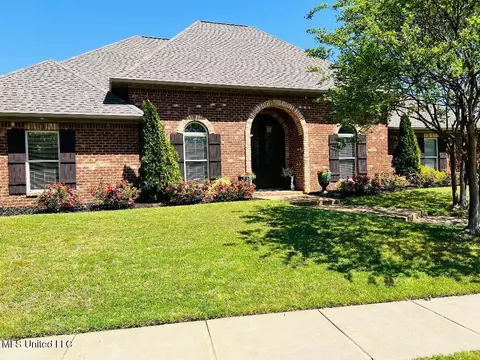 Exterior - 435 Glendale Pl, Brandon, MS 39047 photo 4 of 19