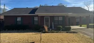 227 Van Voris St, Batesville, MS 38606