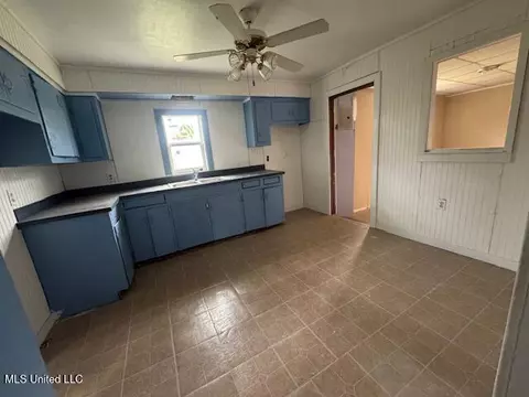 415 Boling St, Jackson, MS 39209 photo 5