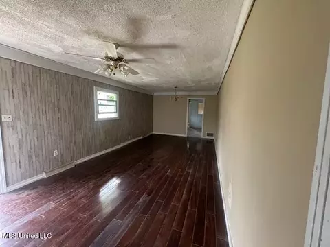 415 Boling St, Jackson, MS 39209 photo 3