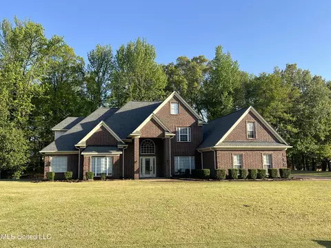 3423 N Woodland Trace St, Southaven, MS 38672