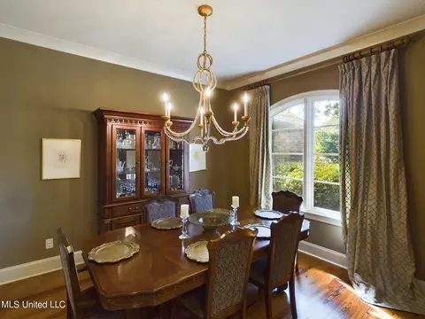 Dining - 159 Beaufort Cir, Madison, MS 39110 photo 1 of 5