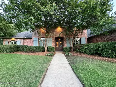 Exterior - 159 Beaufort Cir, Madison, MS 39110 photo 2 of 9